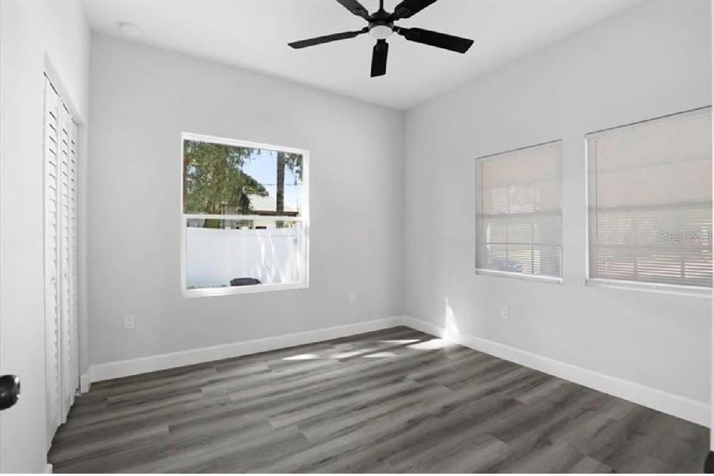 For Sale: $390,000 (3 beds, 2 baths, 1367 Square Feet)