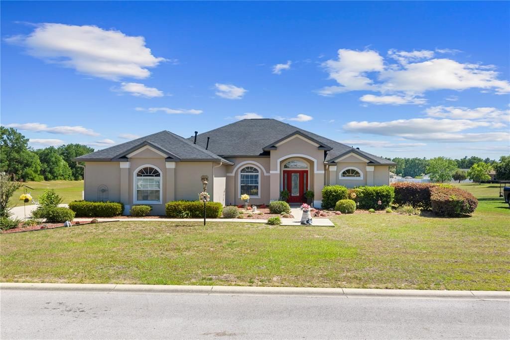 For Sale: $449,900 (3 beds, 2 baths, 2396 Square Feet)