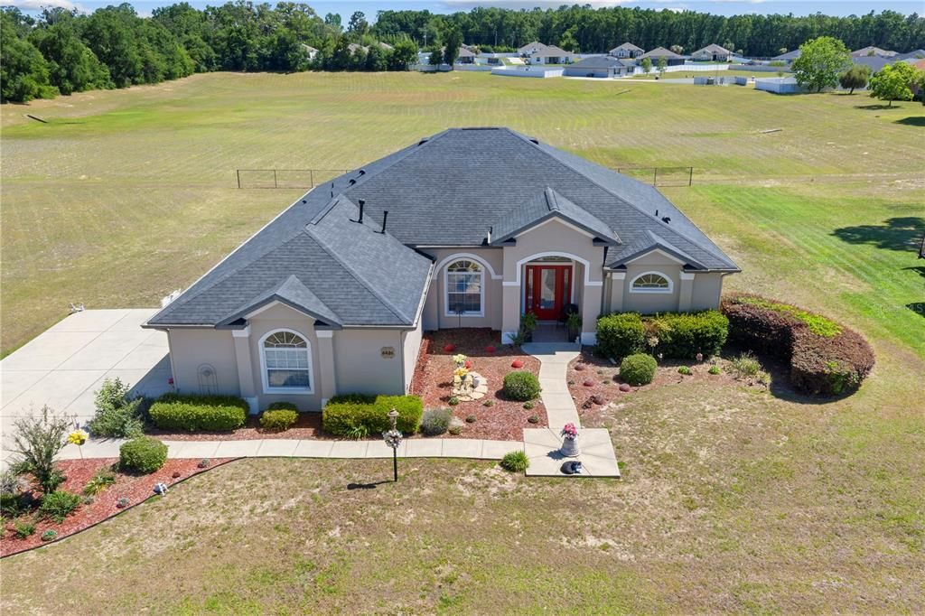 For Sale: $449,900 (3 beds, 2 baths, 2396 Square Feet)