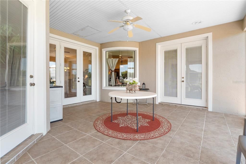 For Sale: $449,900 (3 beds, 2 baths, 2396 Square Feet)