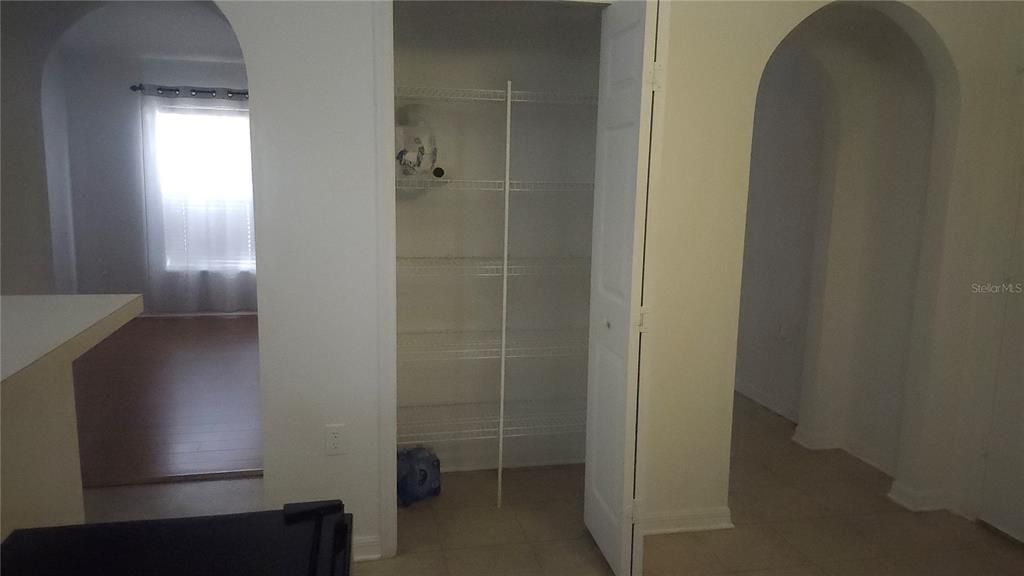 For Rent: $1,995 (3 beds, 2 baths, 1158 Square Feet)