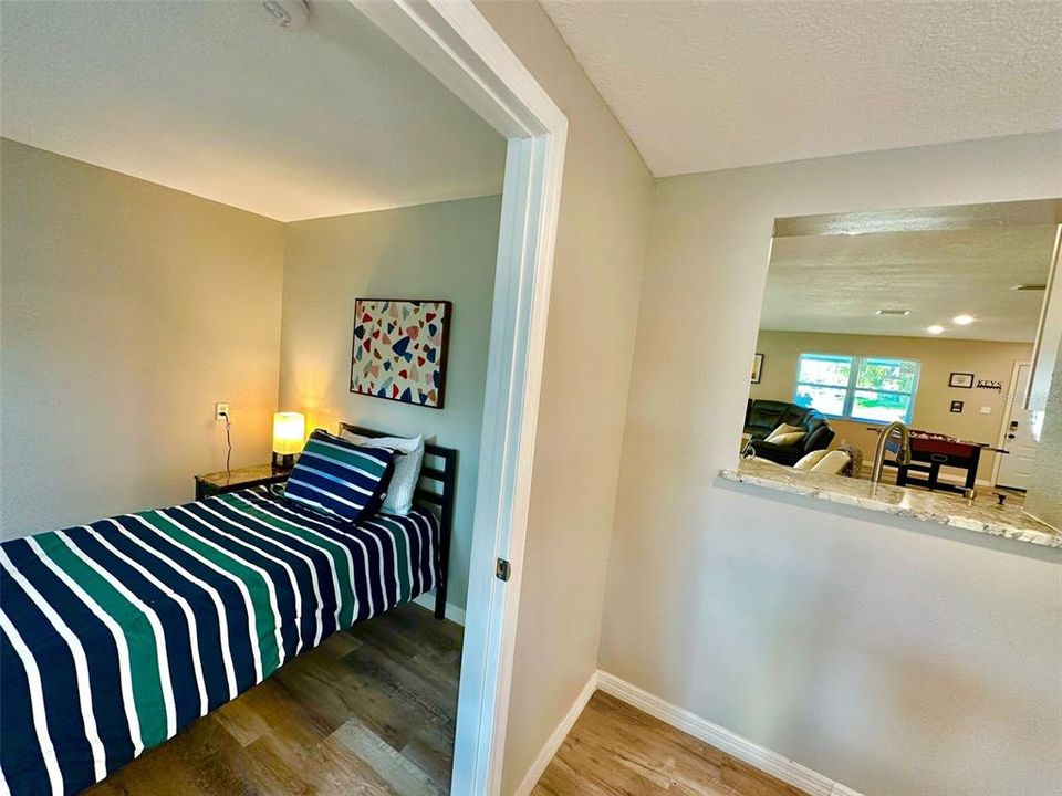 For Sale: $450,000 (5 beds, 3 baths, 2208 Square Feet)