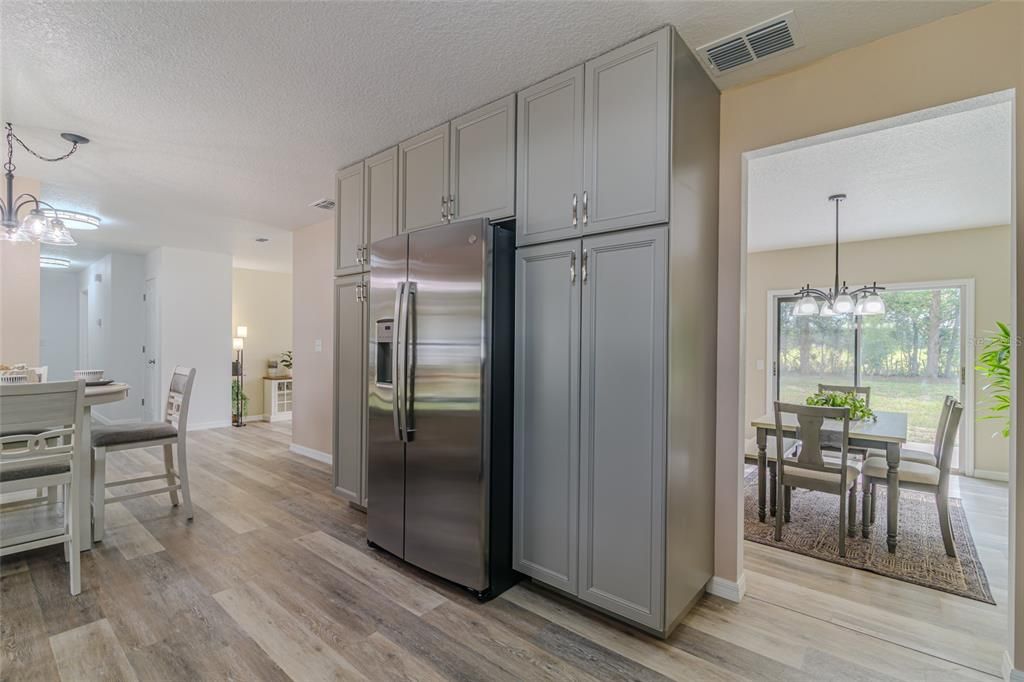 For Sale: $599,900 (3 beds, 2 baths, 1915 Square Feet)