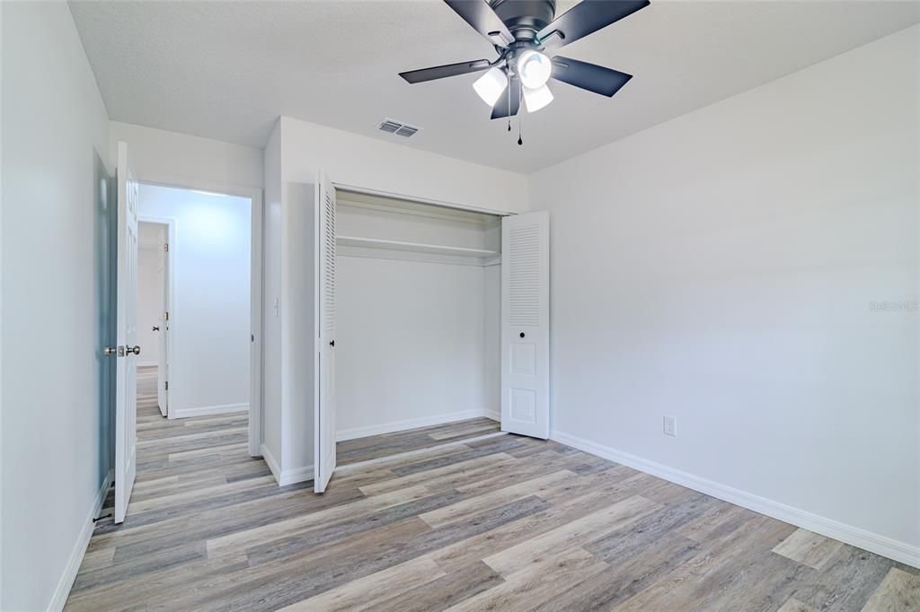 For Sale: $599,900 (3 beds, 2 baths, 1915 Square Feet)