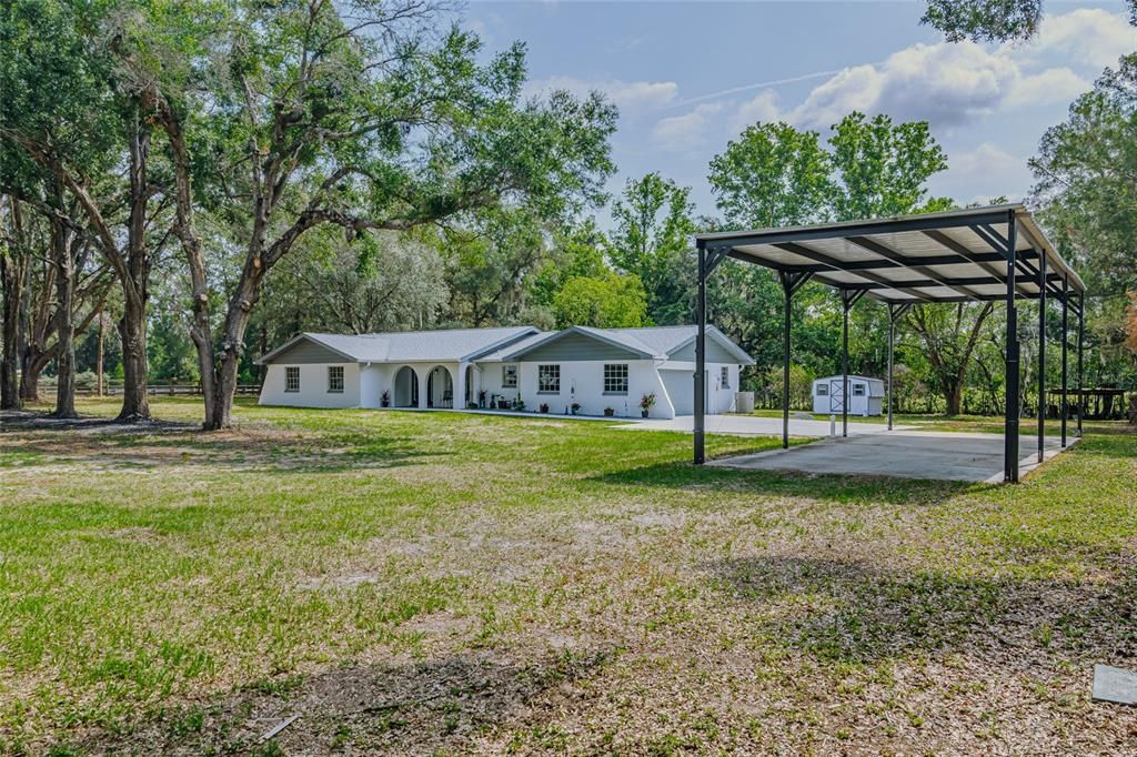 For Sale: $599,900 (3 beds, 2 baths, 1915 Square Feet)
