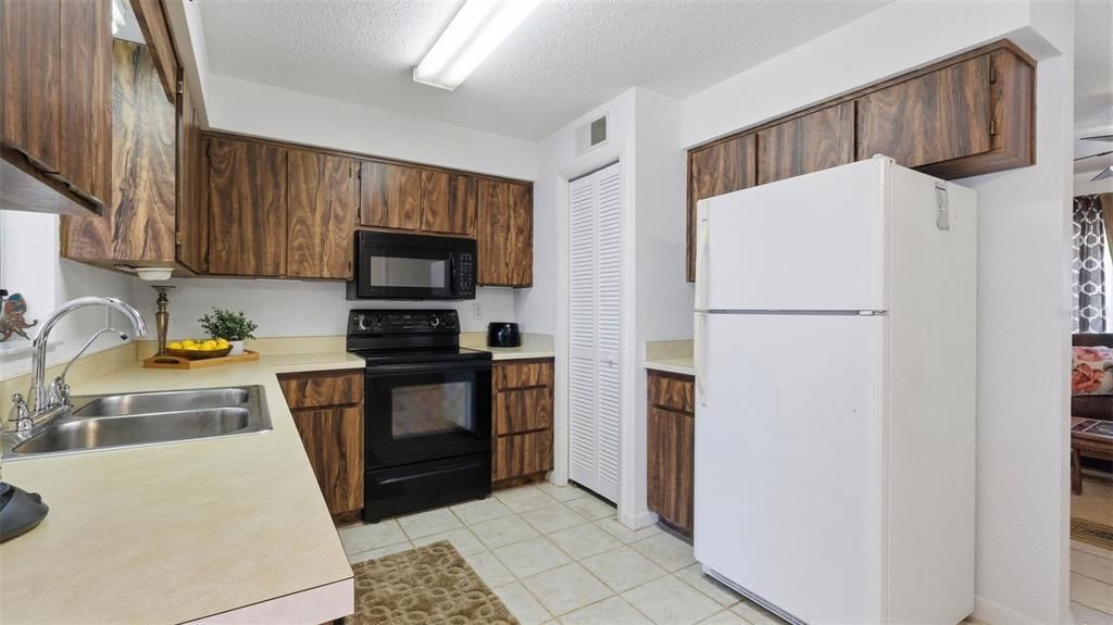 En Venta: $239,900 (2 camas, 1 baños, 1248 Pies cuadrados)