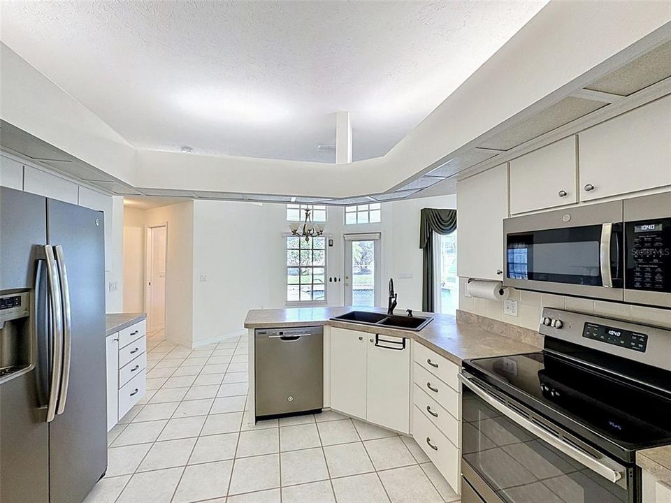 En Venta: $412,900 (3 camas, 2 baños, 1781 Pies cuadrados)