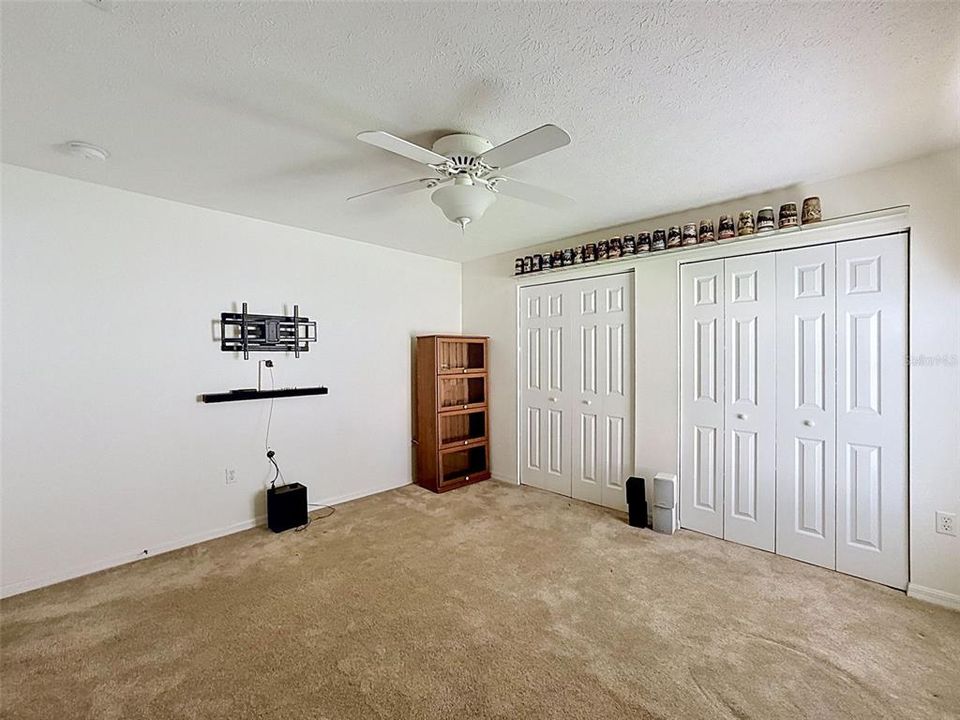En Venta: $412,900 (3 camas, 2 baños, 1781 Pies cuadrados)