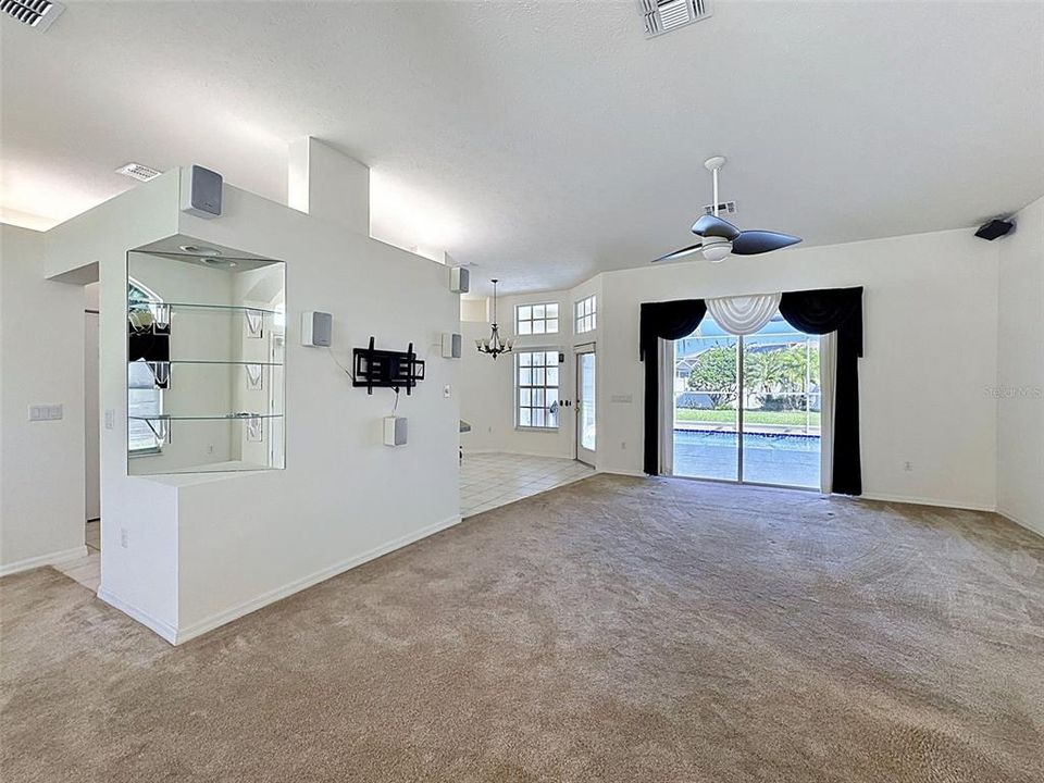 En Venta: $412,900 (3 camas, 2 baños, 1781 Pies cuadrados)