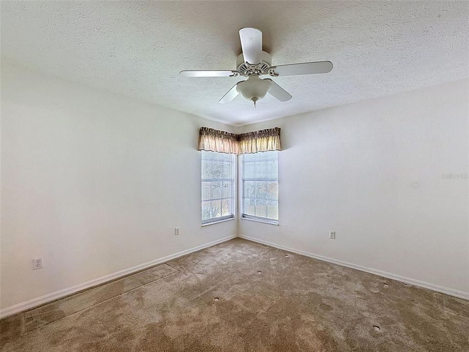 En Venta: $412,900 (3 camas, 2 baños, 1781 Pies cuadrados)