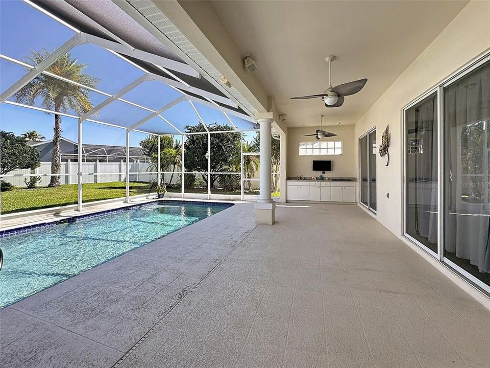 En Venta: $412,900 (3 camas, 2 baños, 1781 Pies cuadrados)