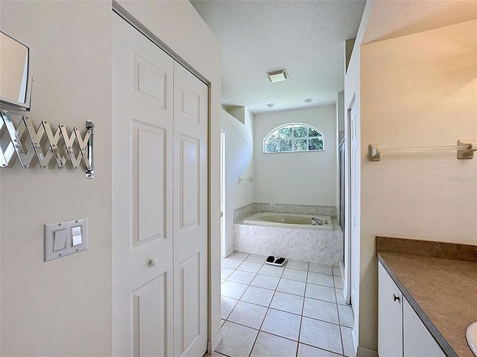 En Venta: $412,900 (3 camas, 2 baños, 1781 Pies cuadrados)