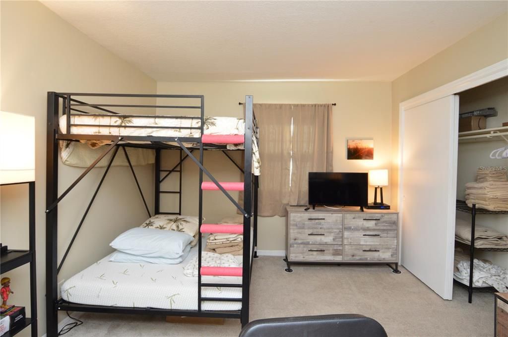 В аренду: $2,500 (2 спален, 2 ванн, 1018 Квадратных фут)