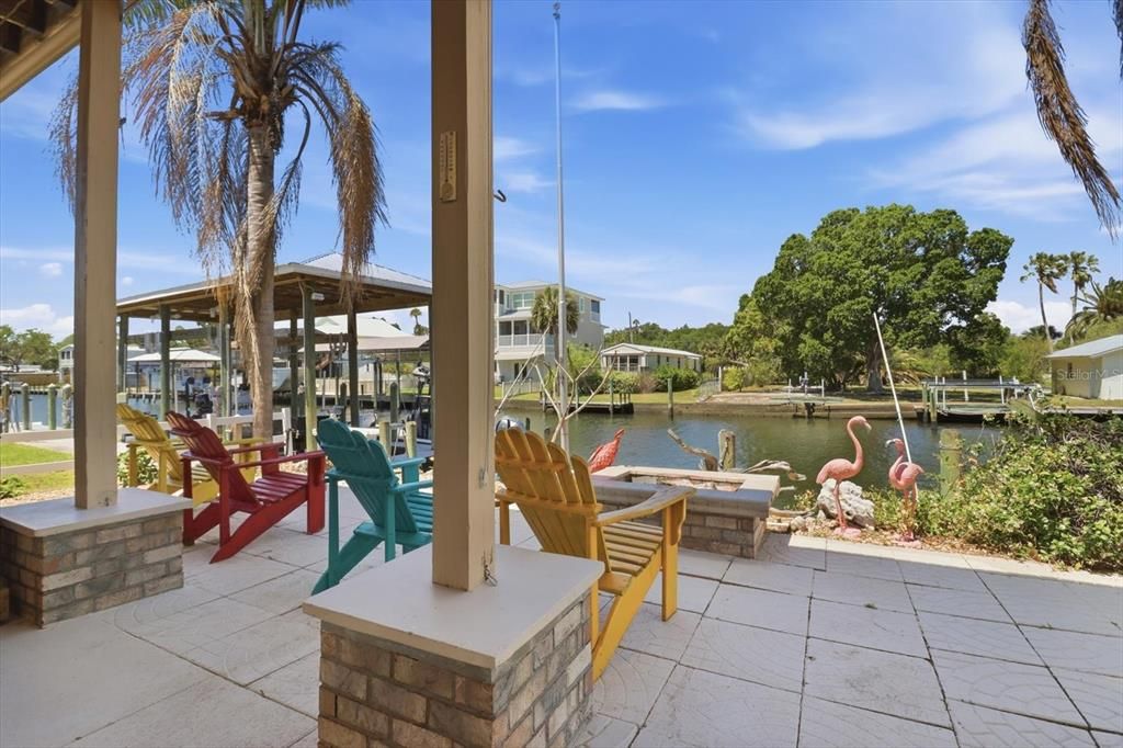For Sale: $925,000 (3 beds, 2 baths, 1200 Square Feet)