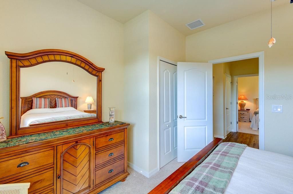 For Rent: $2,500 (4 beds, 3 baths, 2032 Square Feet)