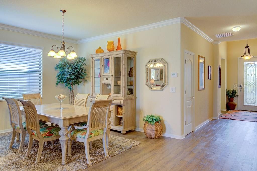 For Rent: $2,500 (4 beds, 3 baths, 2032 Square Feet)