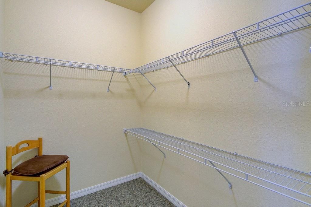 For Rent: $2,500 (4 beds, 3 baths, 2032 Square Feet)