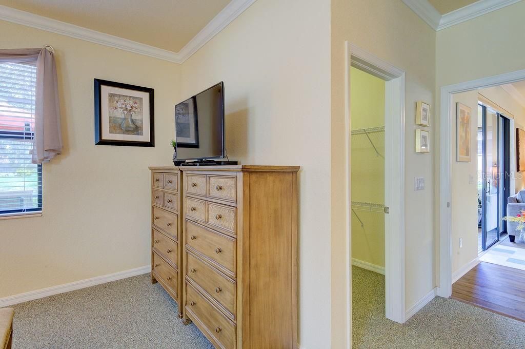 For Rent: $2,500 (4 beds, 3 baths, 2032 Square Feet)