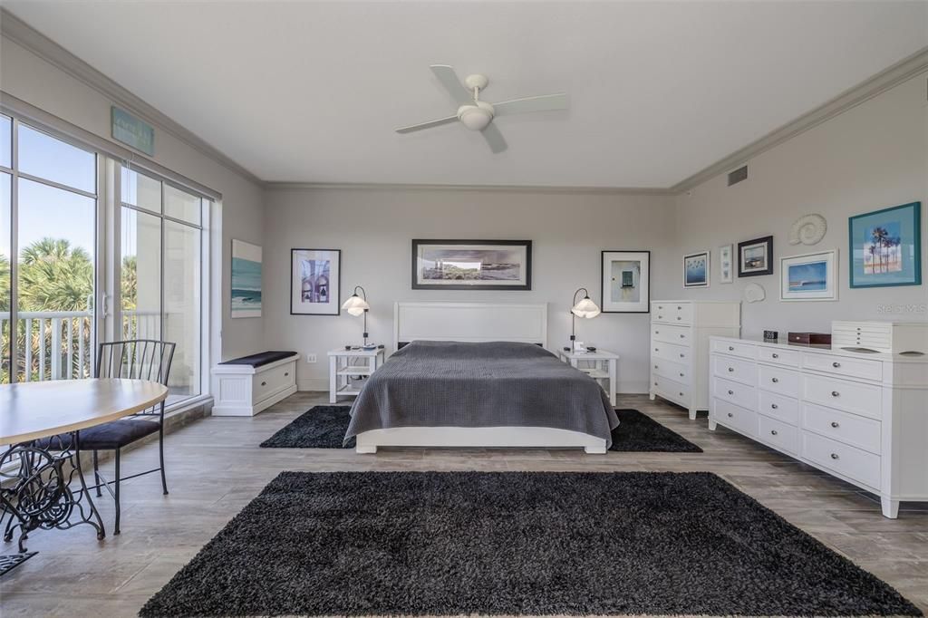 For Sale: $1,574,000 (4 beds, 3 baths, 2620 Square Feet)