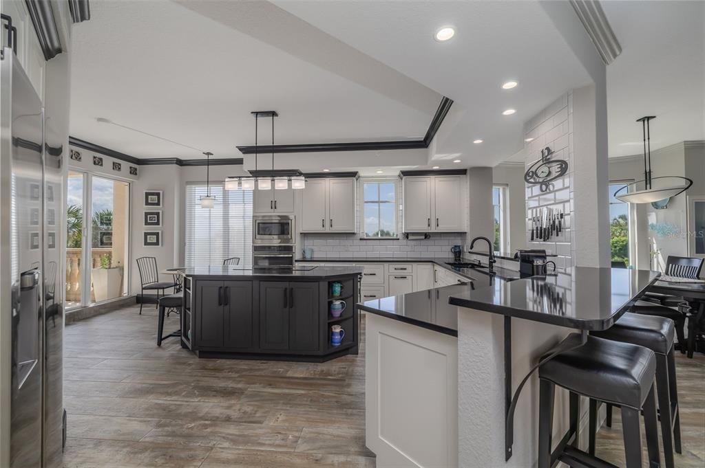 For Sale: $1,574,000 (4 beds, 3 baths, 2620 Square Feet)