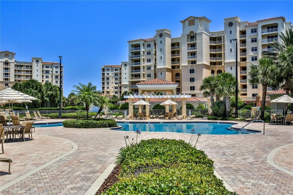 For Sale: $1,574,000 (4 beds, 3 baths, 2620 Square Feet)