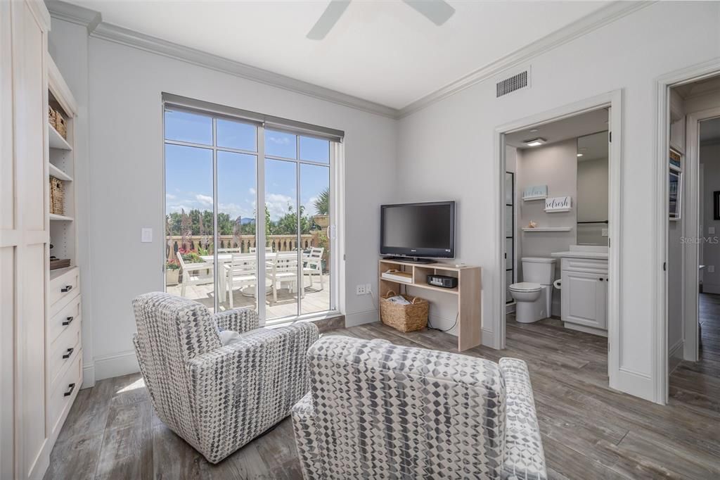For Sale: $1,574,000 (4 beds, 3 baths, 2620 Square Feet)