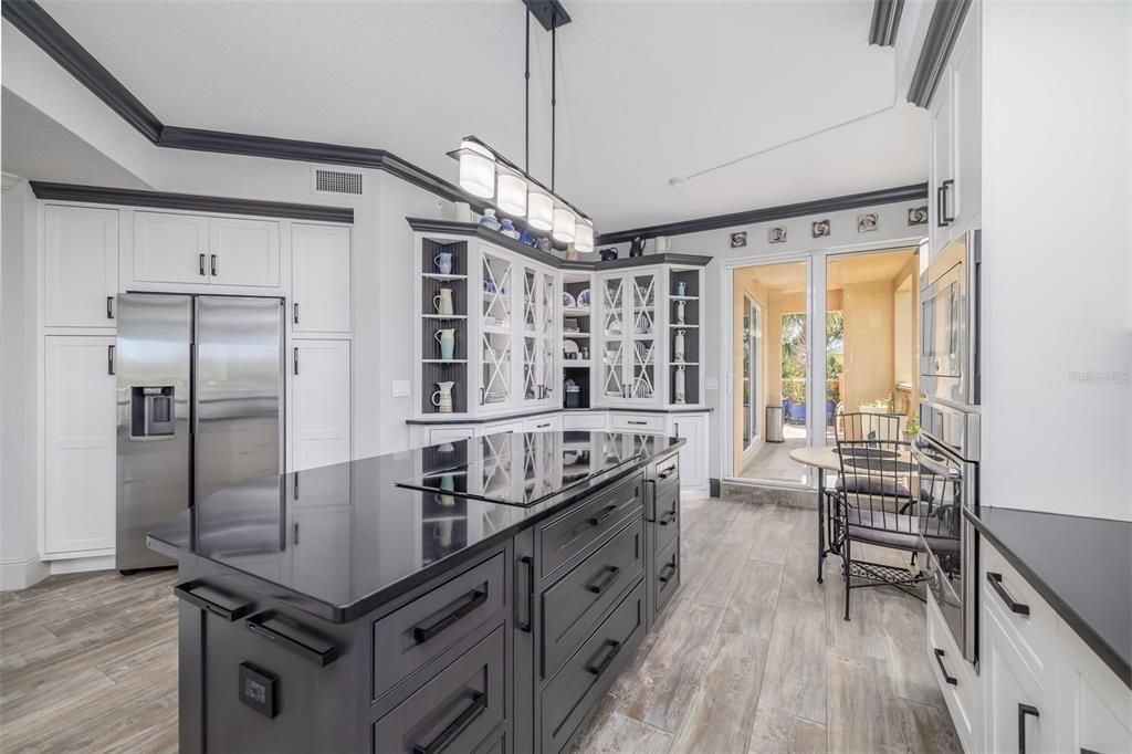 For Sale: $1,574,000 (4 beds, 3 baths, 2620 Square Feet)