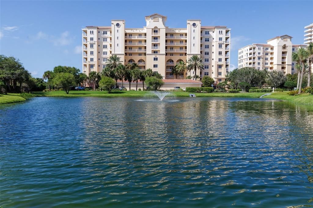 For Sale: $1,574,000 (4 beds, 3 baths, 2620 Square Feet)
