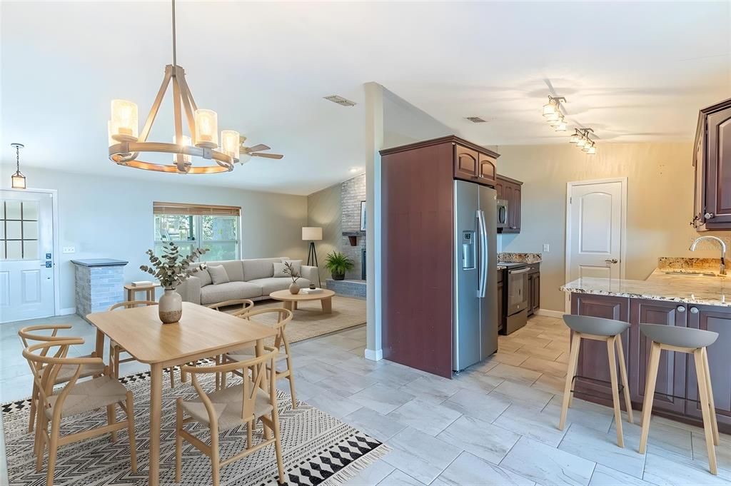 For Sale: $425,000 (4 beds, 2 baths, 2000 Square Feet)
