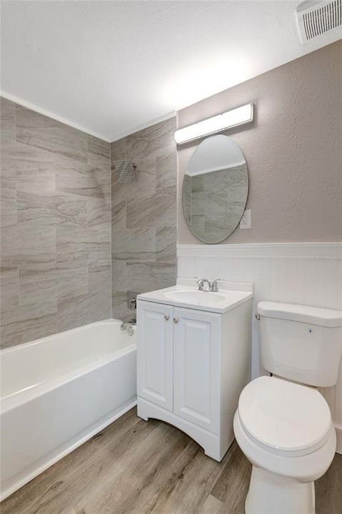 Activo con contrato: $249,900 (3 camas, 1 baños, 851 Pies cuadrados)