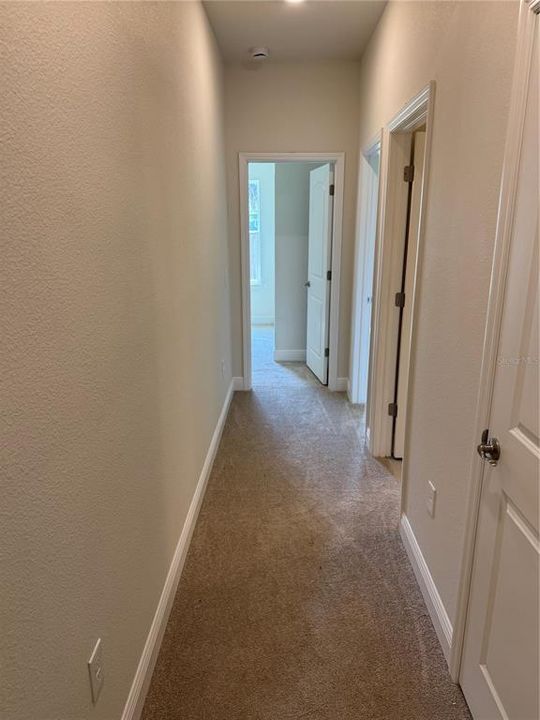 En Venta: $359,900 (4 camas, 2 baños, 1859 Pies cuadrados)