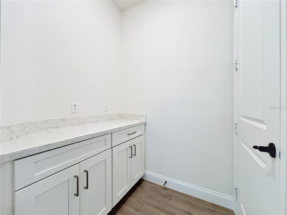 En Venta: $1,187,000 (6 camas, 4 baños, 4176 Pies cuadrados)
