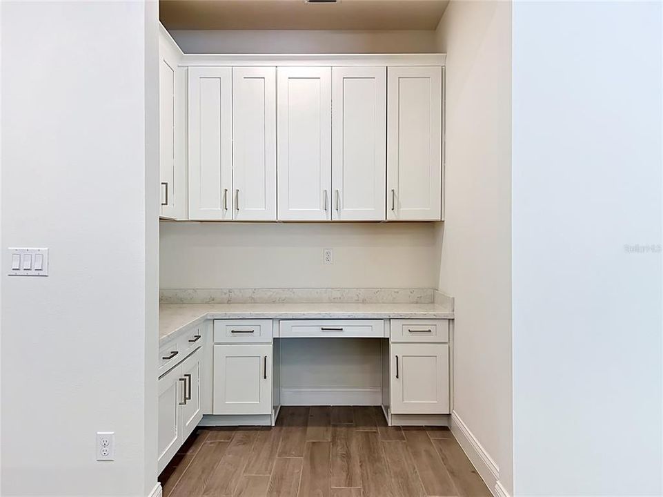 En Venta: $1,187,000 (6 camas, 4 baños, 4176 Pies cuadrados)