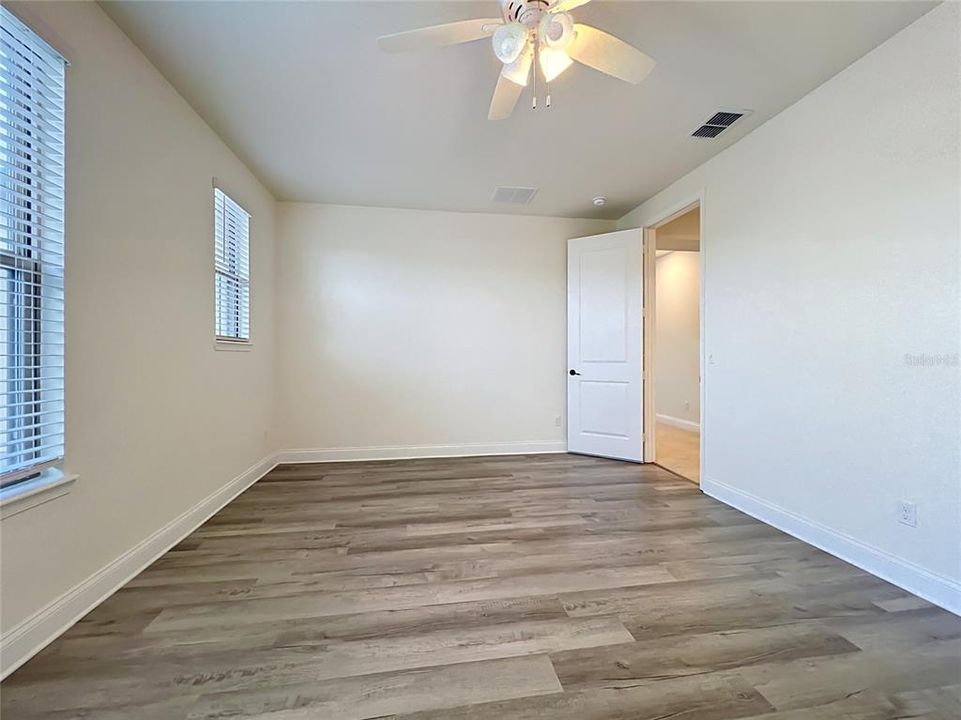 En Venta: $1,187,000 (6 camas, 4 baños, 4176 Pies cuadrados)