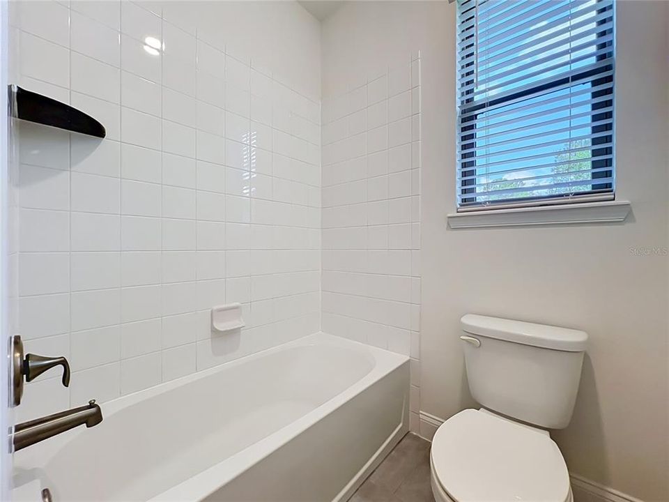 En Venta: $1,187,000 (6 camas, 4 baños, 4176 Pies cuadrados)