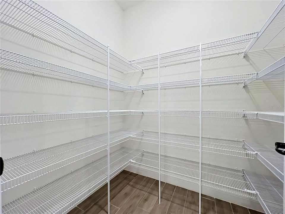 En Venta: $1,187,000 (6 camas, 4 baños, 4176 Pies cuadrados)