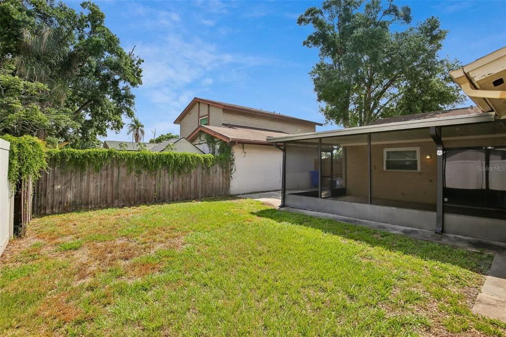 Activo con contrato: $315,000 (3 camas, 2 baños, 1173 Pies cuadrados)