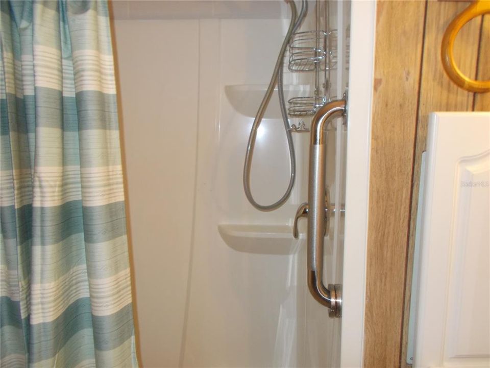 En Venta: $79,500 (2 camas, 1 baños, 672 Pies cuadrados)