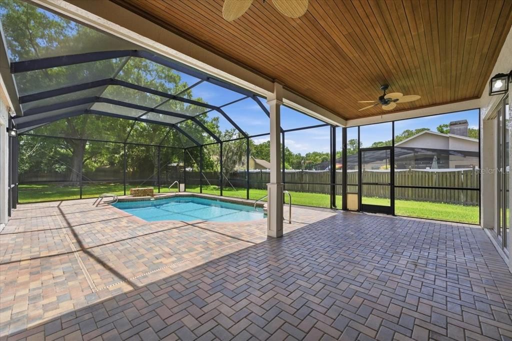 Activo con contrato: $629,000 (5 camas, 3 baños, 2613 Pies cuadrados)