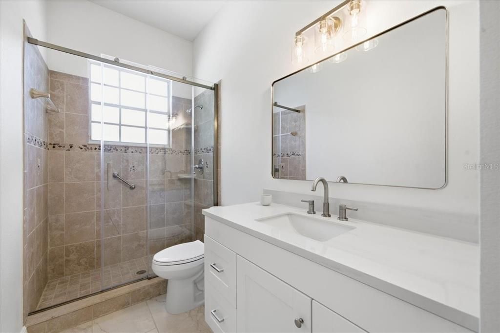 Activo con contrato: $629,000 (5 camas, 3 baños, 2613 Pies cuadrados)