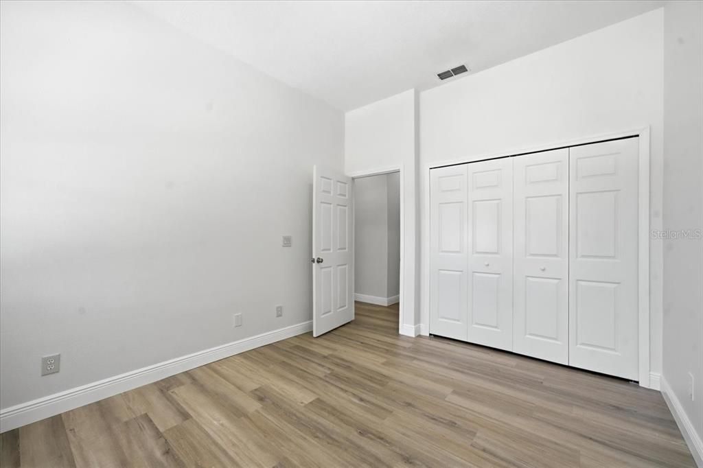 Activo con contrato: $629,000 (5 camas, 3 baños, 2613 Pies cuadrados)
