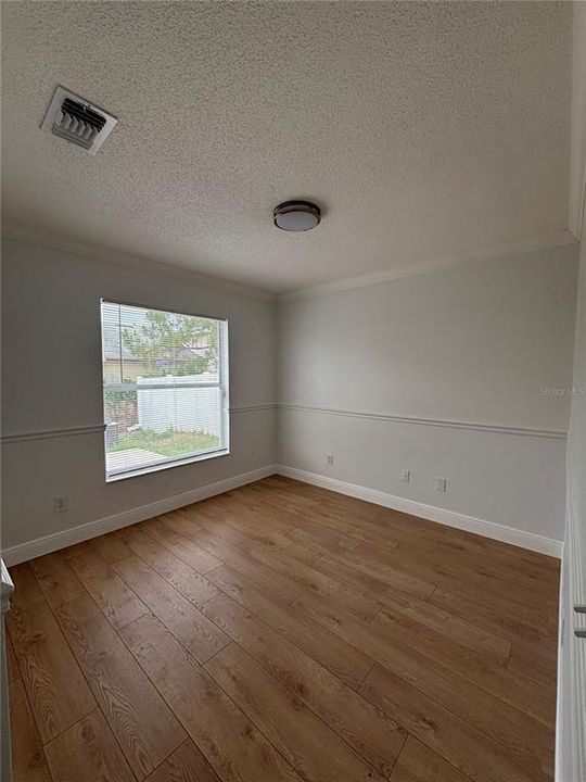 For Rent: $2,150 (3 beds, 2 baths, 1016 Square Feet)