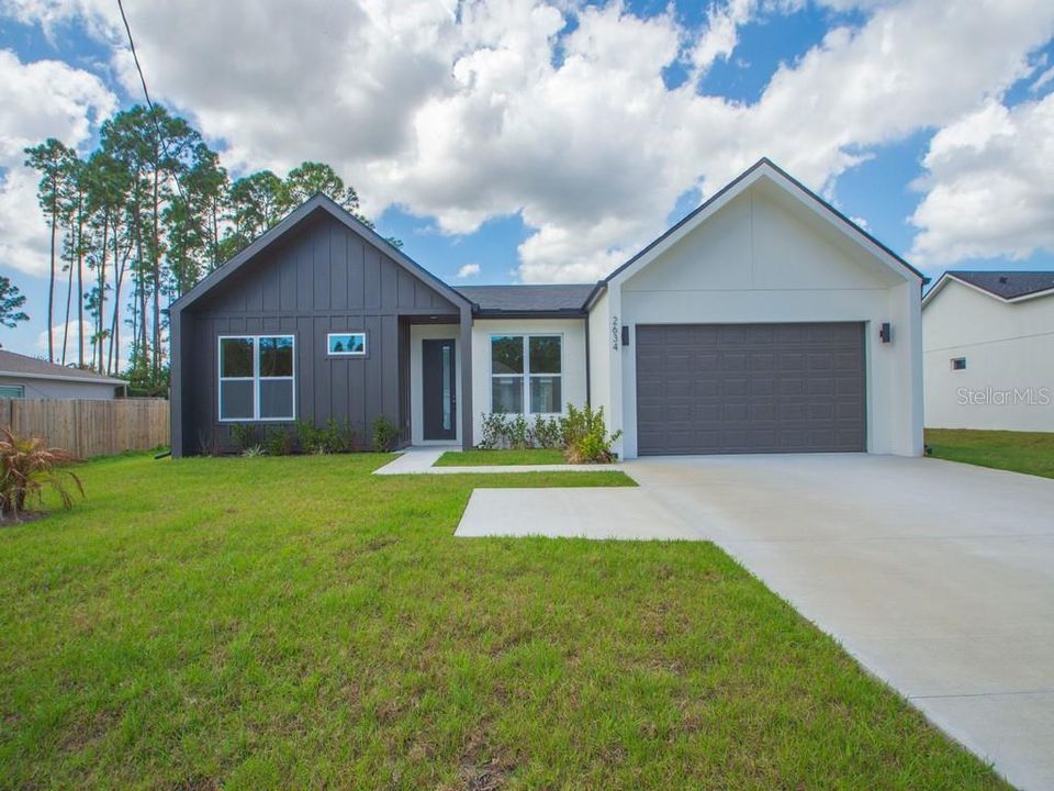 Active With Contract: $399,000 (4 beds, 3 baths, 2144 Square Feet)