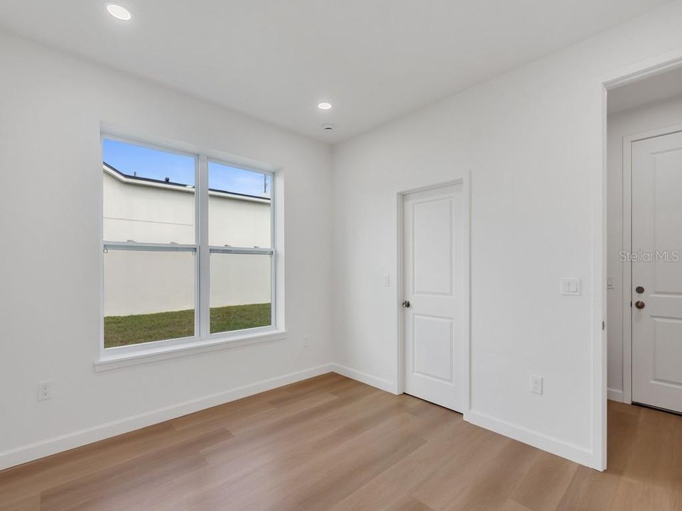 Active With Contract: $399,000 (4 beds, 3 baths, 2144 Square Feet)