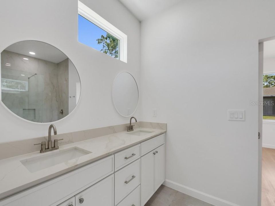 Active With Contract: $399,000 (4 beds, 3 baths, 2144 Square Feet)