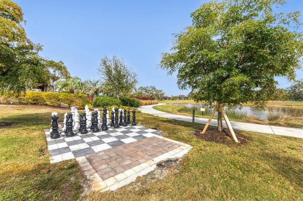 Activo con contrato: $1,034,000 (3 camas, 3 baños, 2403 Pies cuadrados)