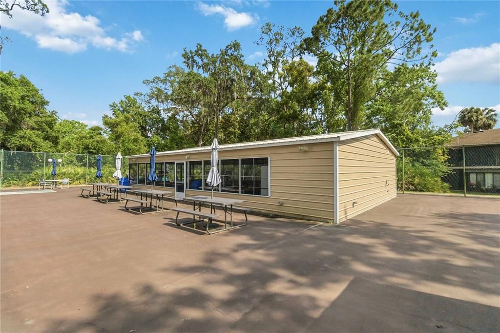For Rent: $1,750 (2 beds, 2 baths, 897 Square Feet)