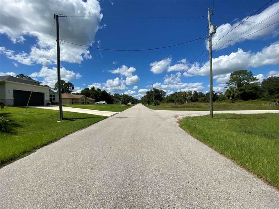 合同活跃: $13,850 (0.23 acres)
