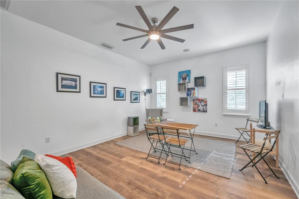 For Rent: $4,200 (4 beds, 3 baths, 3403 Square Feet)