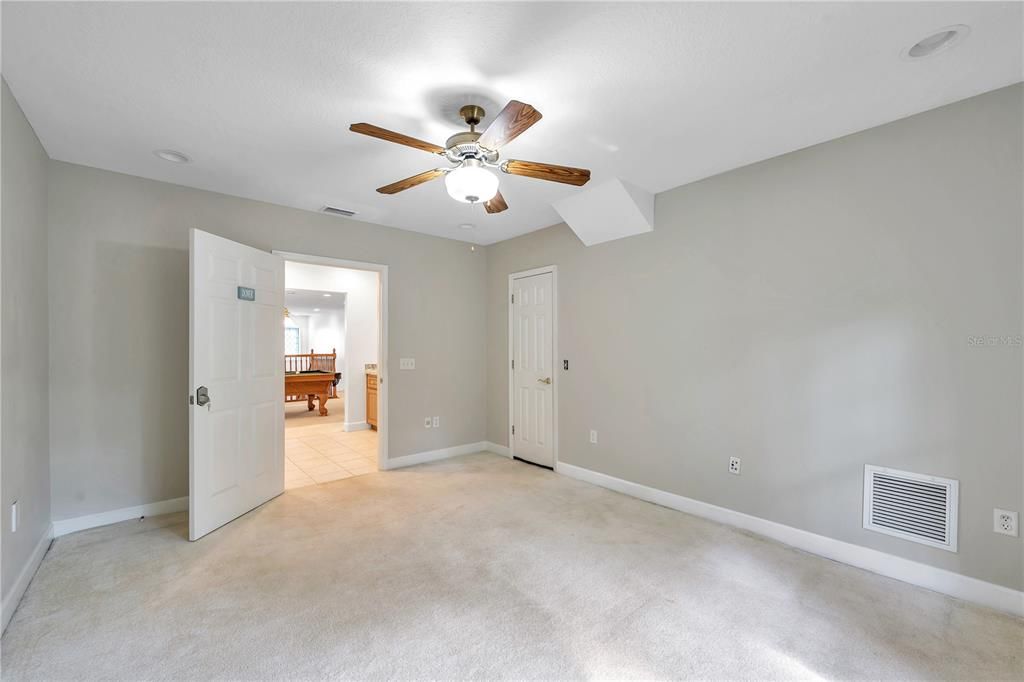 For Rent: $4,200 (4 beds, 3 baths, 3403 Square Feet)